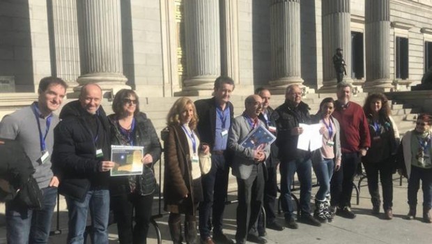 ep diputadosunidoscon asociacionesla gestion publicala ap-6