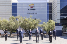 ep el ministro de ciencia e innovacion pedro duque visita el repsol technology lab en mostoles
