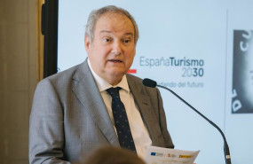 ep el ministro de industria y turismo jordi hereu durante la clausura de los cursos de verano