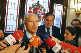ep el ministro de justicia juan carlos campo atiende a los medios de comunicacion