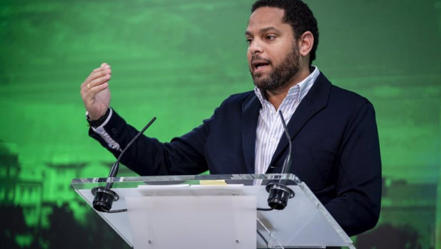 ep el secretario general de vox ignacio garriga durante una rueda de prensa posterior a la reunion ep el secretario general de vox ignacio garriga durante una rueda de prensa posterior a la reunion