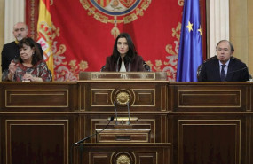 ep flanqueada por la vicepresidenta primera del senado cristina narbona i y el vicepresidente
