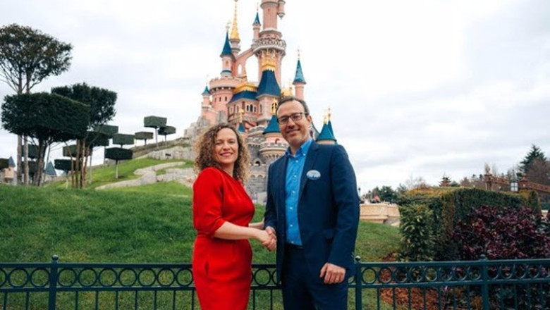 ep iberia renueva su acuerdo con disney como aerolinea preferente y anade dos nuevos destinos