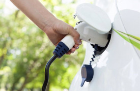 ep la comunitat cuenta con 1020 puntos de recarga para vehiculos electricos de uso publico y duplica
