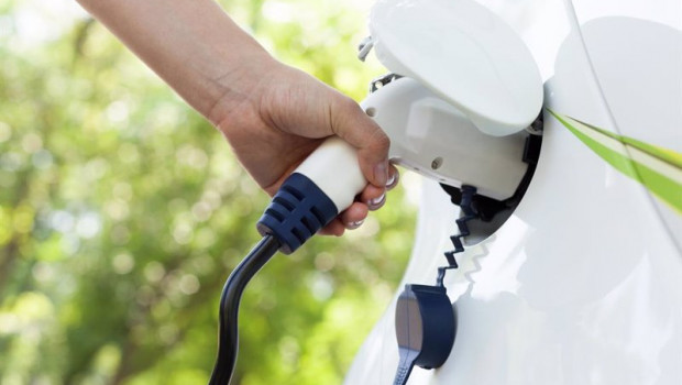 ep la comunitat cuenta con 1020 puntos de recarga para vehiculos electricos de uso publico y duplica