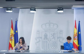 ep la ministra portavoz isabel rodriguez d y la ministra de sanidad carolina darias i ofrecen una ep la ministra portavoz isabel rodriguez d y la ministra de sanidad carolina darias i ofrecen una