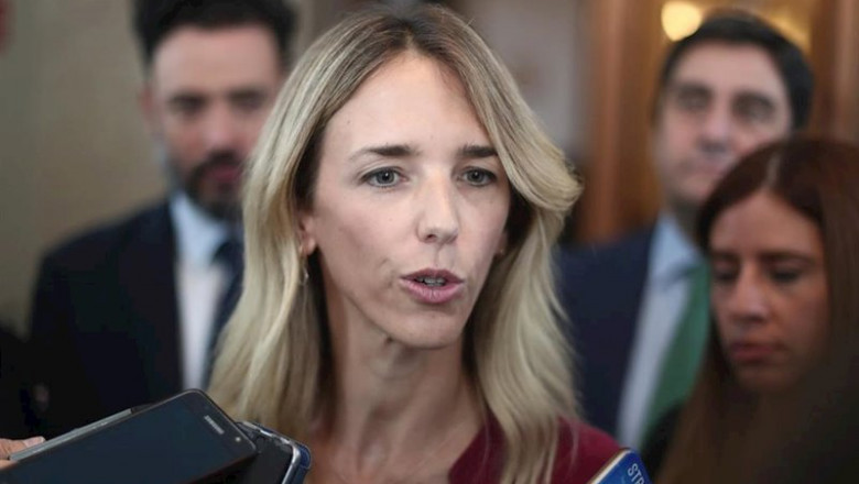 ep la portavoz parlamentaria del pp cayetana alvarez de toledo haciendo declaraciones ep la portavoz parlamentaria del pp cayetana alvarez de toledo haciendo declaraciones