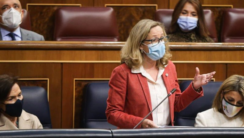 CONGRESO ep la vicepresidenta segunda del gobierno nadia calvino responde a la pregunta del portavoz del