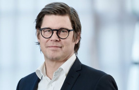 ep nuevo director financiero y miembro del consejo ejecutivo de scania jonas rickberg