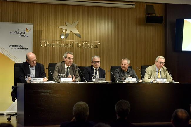 Presentación de "La calidad del aire en las ciudades. Un reto mundial" | GAS NATURAL FENOSA ep presentacion de la calidadairelas ciudades un reto mundial