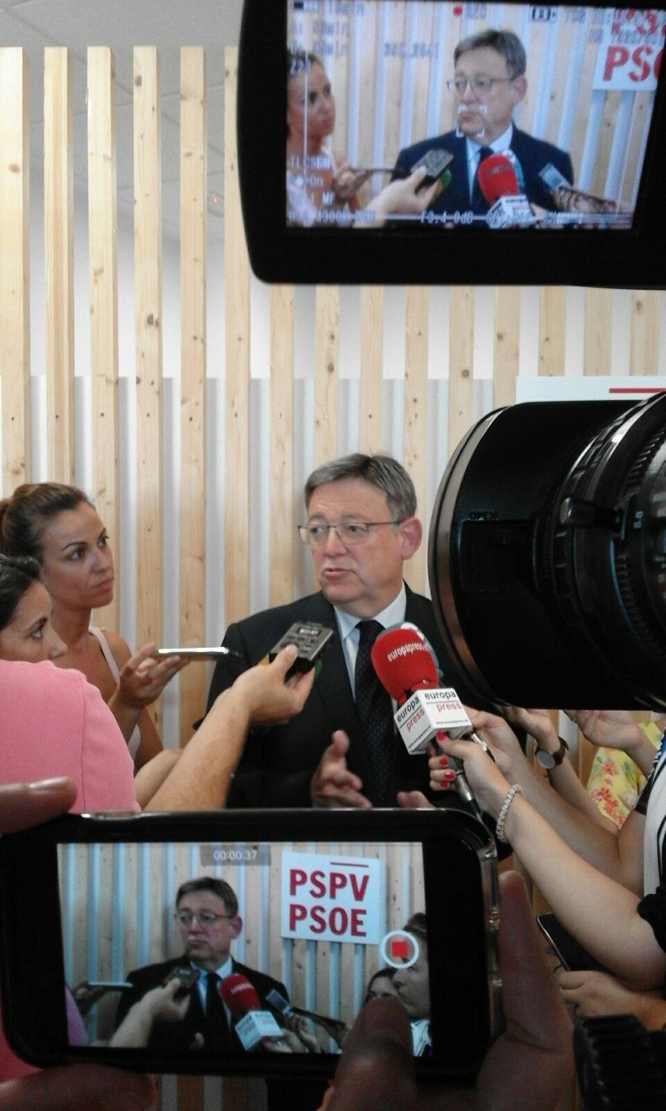 Puig atiende a los medios | EUROPA PRESS ep puig atiendelos medios