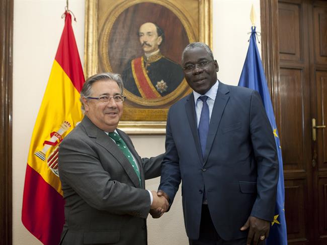 ep zoido recibeministromaliensesexterior abdramane sylla