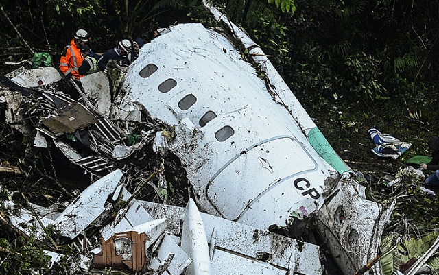 avion lamia avion lamia