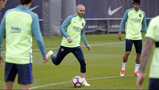 ep andres iniesta entrenamiento barcelona