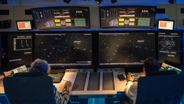 ep archivo   controladores aereos de enaire