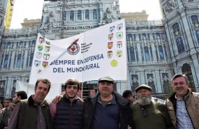ep cazadoresconcentranayuntamientomadrid