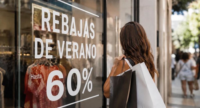 ep el comercio de moda preve crecer entre un 3 y un 6 en las rebajas de verano segun acotex ep el comercio de moda preve crecer entre un 3 y un 6 en las rebajas de verano segun acotex