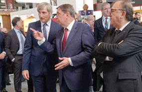 ep el ministro luis planas junto al secretario de accion climatica alimentacion y agenda rural de la