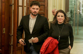 ep el portavoz de esquerra republicana erc en el congreso gabriel rufian y la portavoz del psoe en