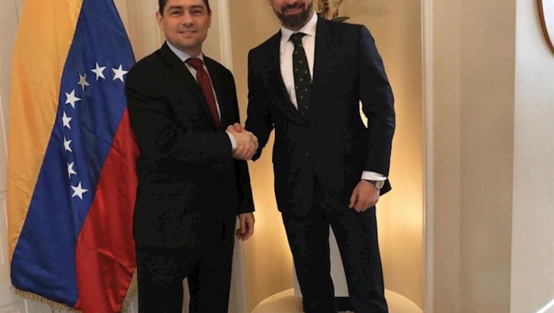El presidente de Vox, Santiago Abascal, junto con el Embajador de Venezuela en EE. UU, Carlos Vecchio, en Washington (Estados Unidos), a 28 de febrero de 2020. | VOX ep el presidente de vox santiago abascal junto con el embajador de venezuela en ee uu carlos vecchio