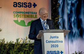 ep el presidente del grupo asisa dr francisco ivorra durante su intervencion en la junta consultiva