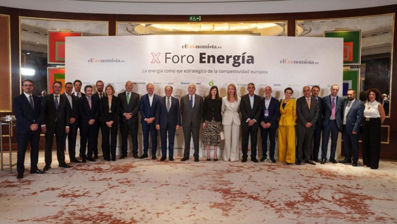 ep foto de familia previa al x foro energia la energia como eje estrategico de la competitividad