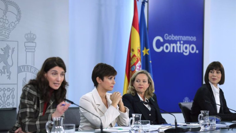 ep i d la ministra de justicia pilar llop la ministra portavoz isabel rodriguez la vicepresidenta ep i d la ministra de justicia pilar llop la ministra portavoz isabel rodriguez la vicepresidenta