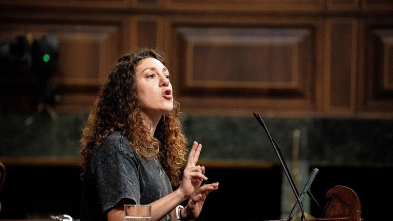 ep la diputada de sumar aina vidal interviene durante una sesion de control al gobierno en el ep la diputada de sumar aina vidal interviene durante una sesion de control al gobierno en el