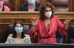 ep la ministra de hacienda y funcion publica maria jesus montero interviene en una sesion de control 20210929141203