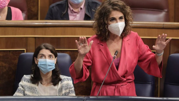 ep la ministra de hacienda y funcion publica maria jesus montero interviene en una sesion de control 20210929141203