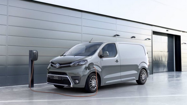 ep nueva toyota proace electric van