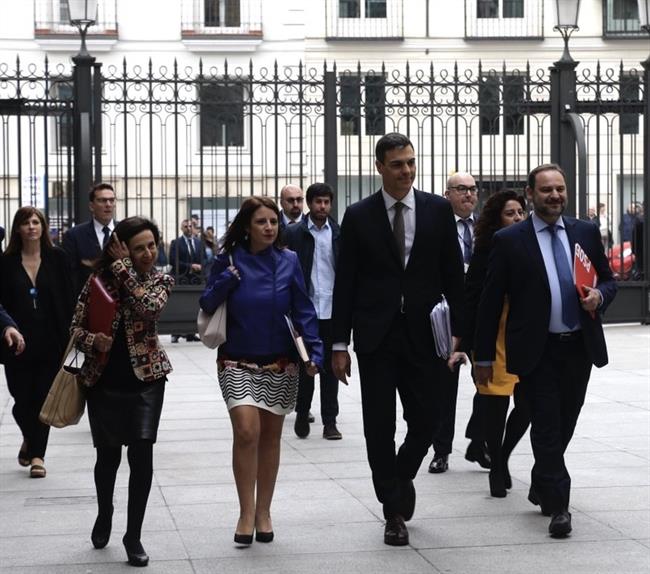 ep pedro sanchezadriana ozores jose luis abalosmargarita robles