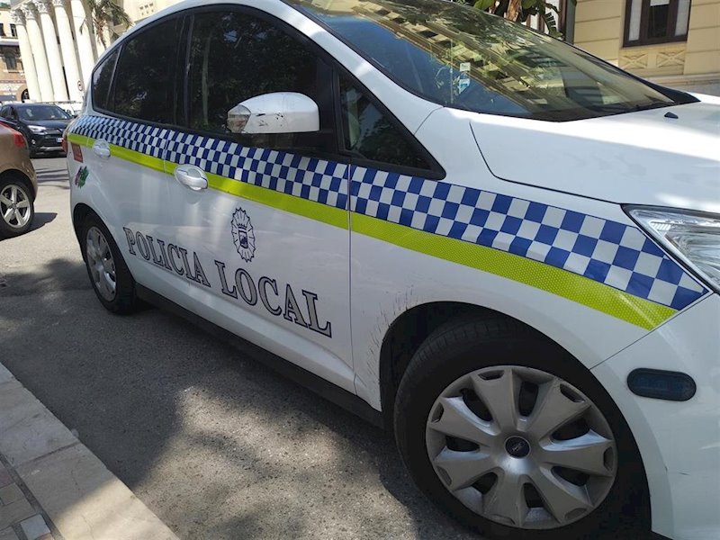 ep policia local de malaga coche patrulla barrio