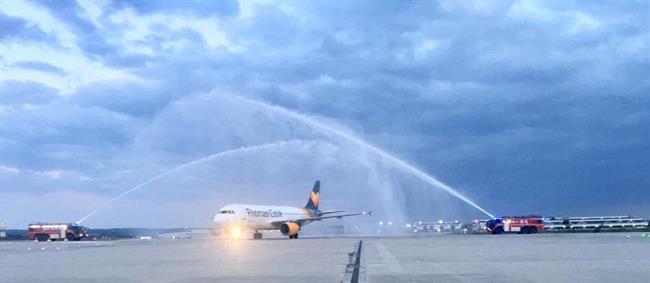 ep primer avionthomas cook aviation balearicsaeropuertopalma