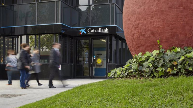 ep un edificio de caixabank ep un edificio de caixabank