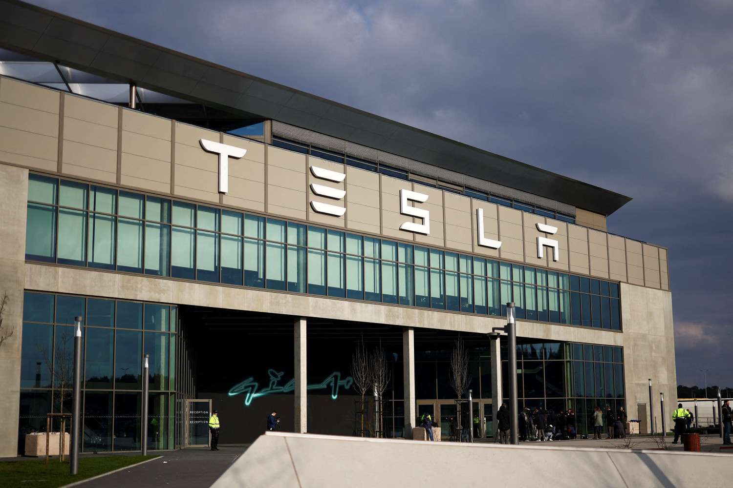 usine tesla allemagne 