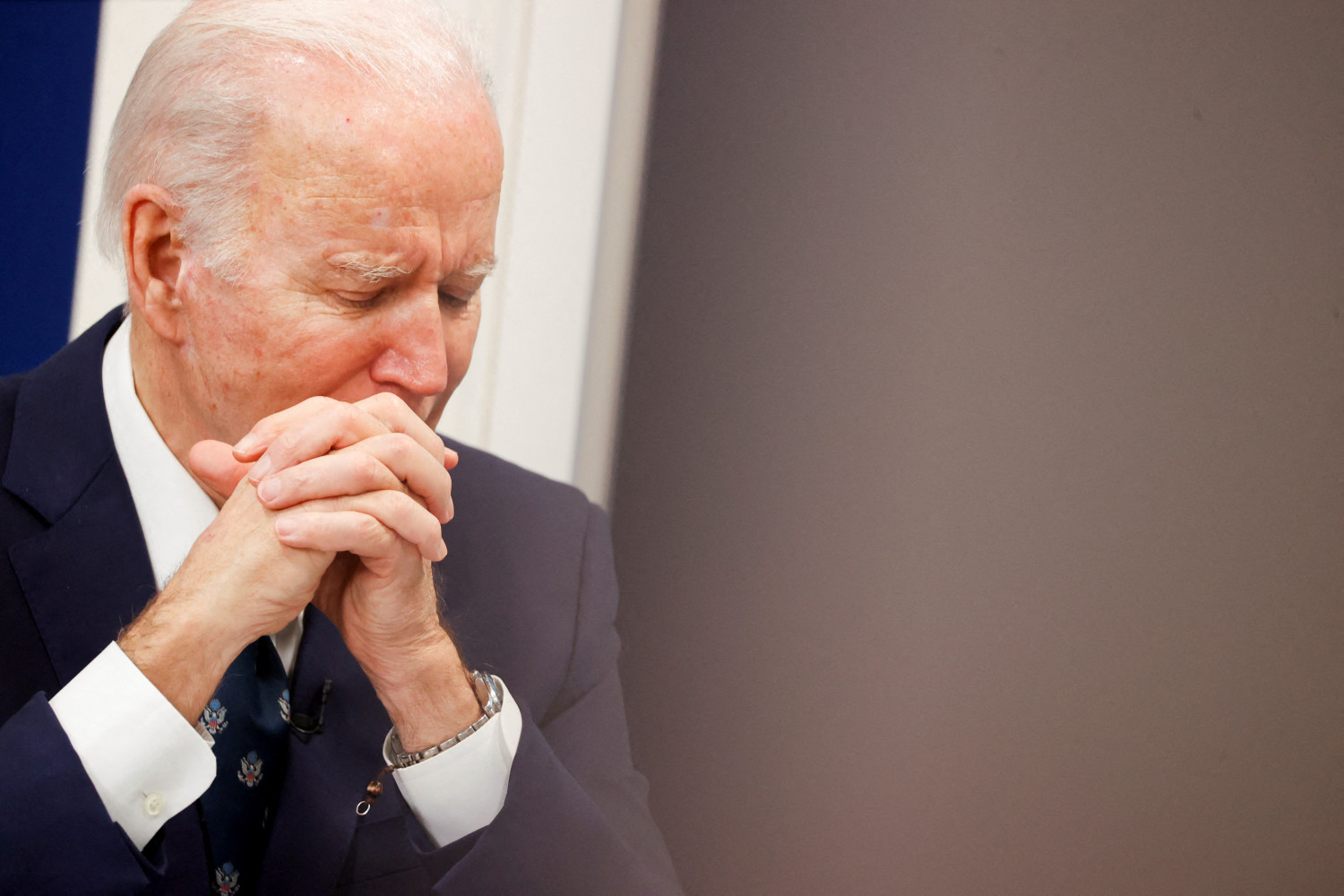Biden elogia la valentía de Ucrania a la hora de defender las centrales nucleares