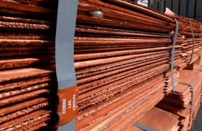 ep archivo   aminer confia en que la ley de materias primas criticas de la ue impulse la nueva era