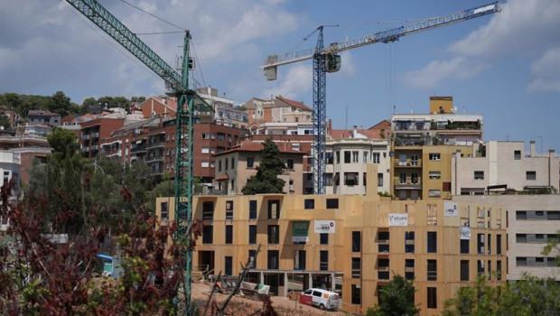 ep archivo   construccion de un edificio en vallcarca a 31 de julio de 2025 en barcelona catalunya
