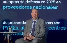 ep archivo   el consejero delegado de indra group jose vicente de los mozos durante una reunion para