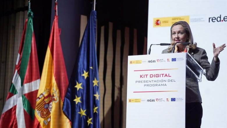 Archivo - Nadia Calviño, en la presentación del programa 'Kit Digital' en Vitoria | MINISTERIO DE ASUNTOS ECONÓMICOS - Archivo ep archivo nadia calvino en la presentacion del programa kit digital en vitoria