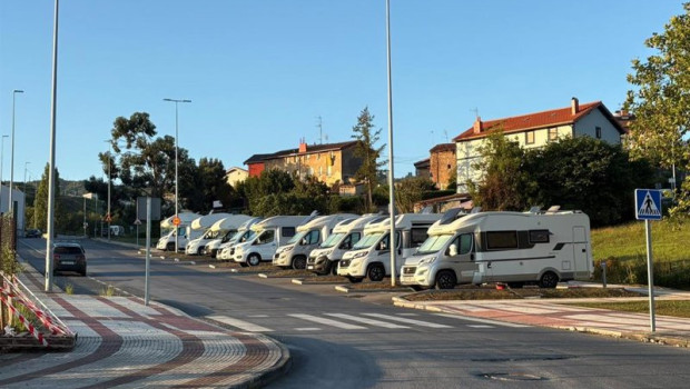 ep autocaravanas estacionadas en gallarta en abanto zierbena bizkaia ep autocaravanas estacionadas en gallarta en abanto zierbena bizkaia