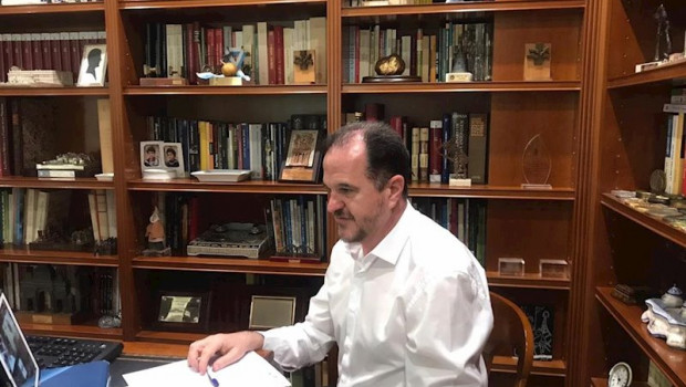 ep el candidato de ppcs carlos iturgaiz en una rueda de prensa telematica