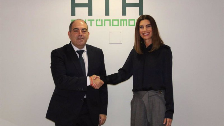 ep el presidente de ata lorenzo amor y la presidenta de la avd gema aznar