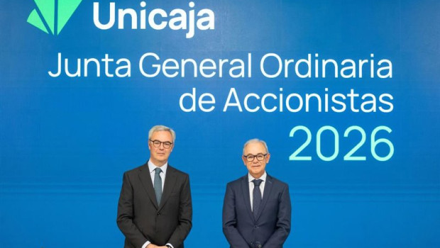 ep el presidente de unicaja jose sevilla y el ceo isidro rubiales durante la celebracion de la junta