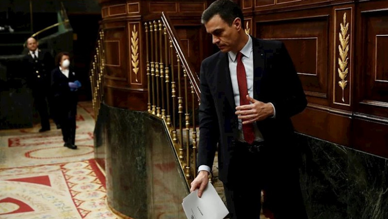 Pool ep el presidente del gobierno pedro sanchez baja de la tribuna al termino del pleno del congreso
