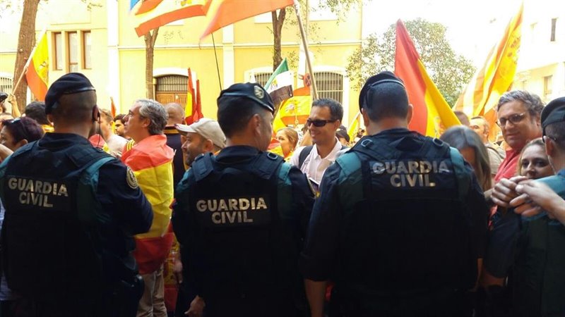 ep guardia civil unidad espana manifestacion cataluna