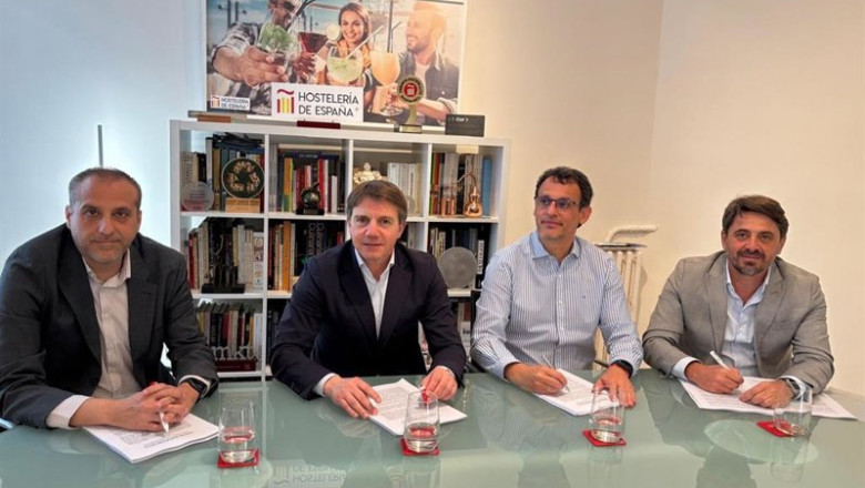 ep hosteleros hoteleros y sindicatos pactan la reforma del convenio estatal para modernizar el