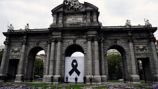 ep i-d el diputado de vox por zaragoza al congreso pedro fernandez la delegada del area de cultura