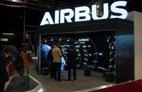 ep imagen del stand de airbus en la farnborough international airshow 2026 fia